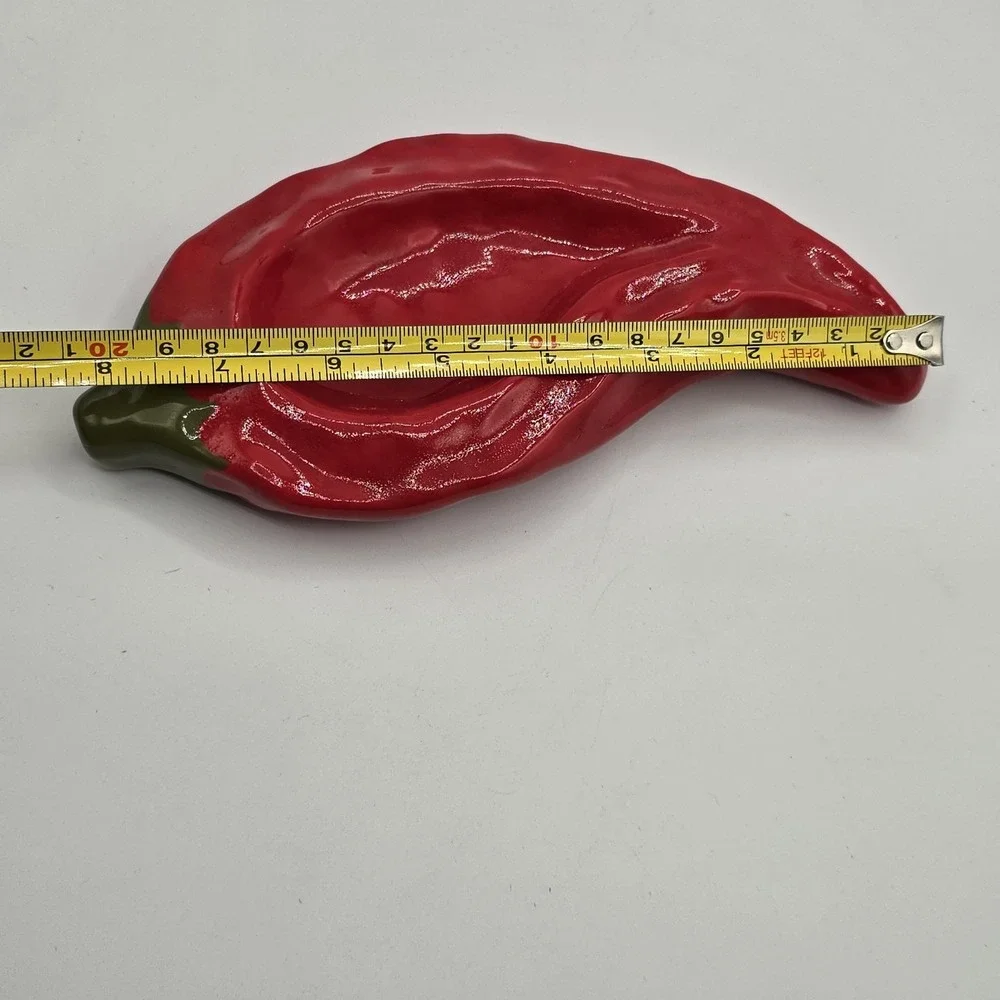 CHILI PEPPER CERAMIC SPOON‎ REST